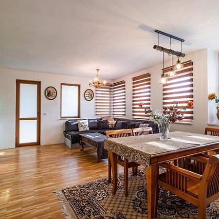 Roman Thermae 2Bdrm Sunny Apartment Varna Exterior foto