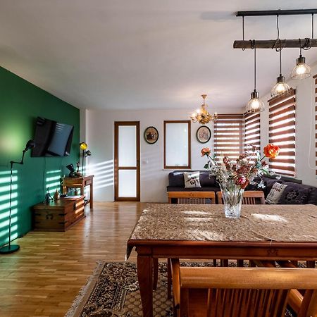 Roman Thermae 2Bdrm Sunny Apartment Varna Exterior foto