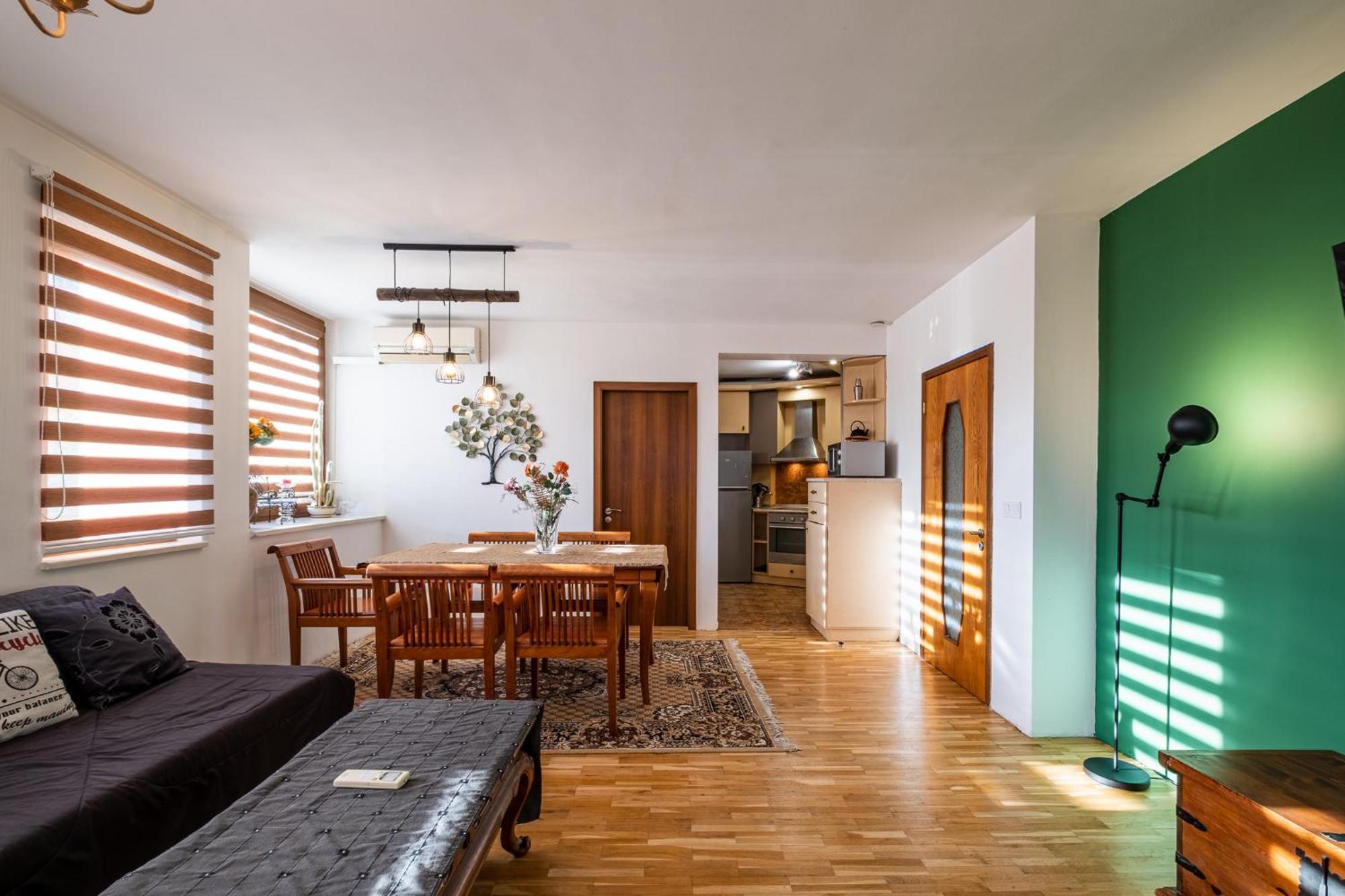 Roman Thermae 2Bdrm Sunny Apartment Varna Exterior foto
