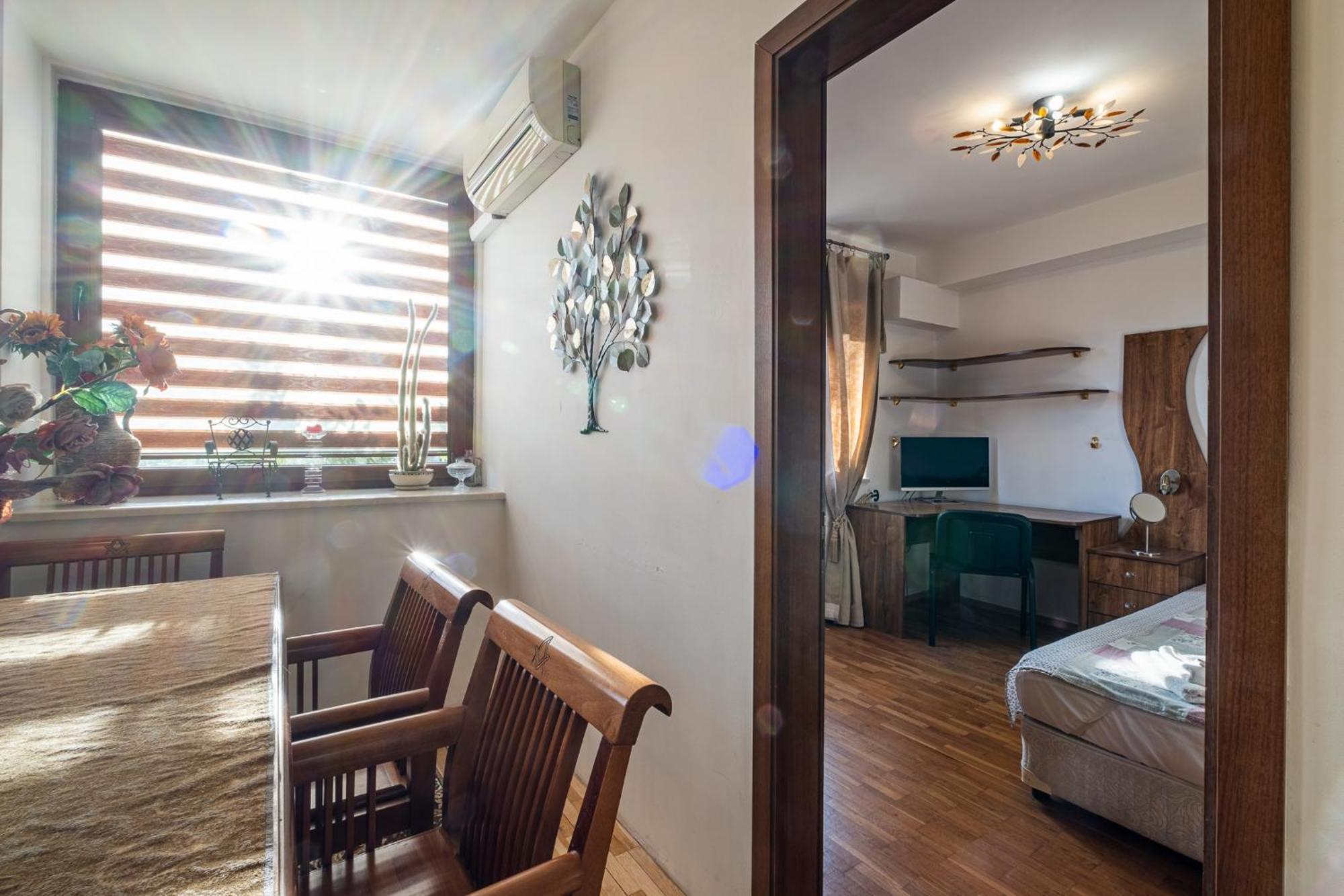 Roman Thermae 2Bdrm Sunny Apartment Varna Exterior foto